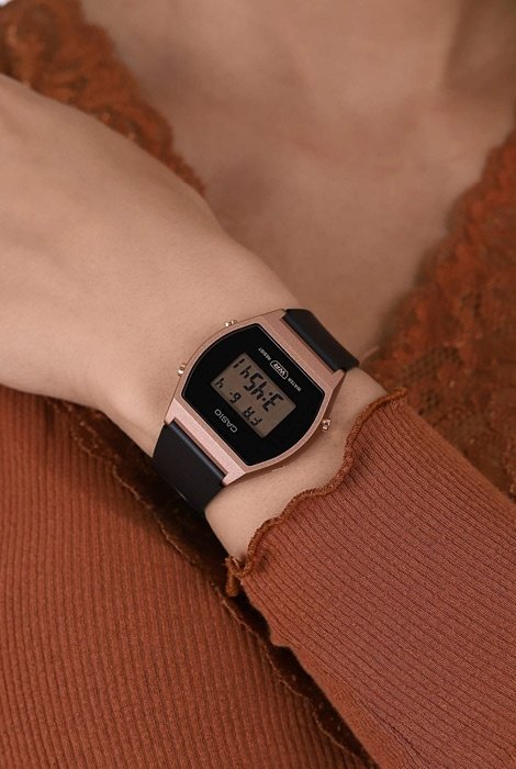 Часы Кварцевые CASIO LW-204-1ADF пластик