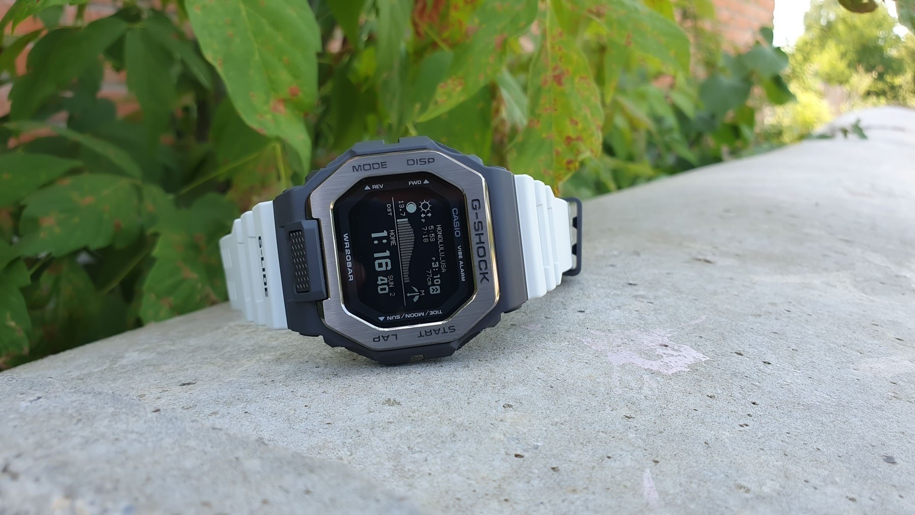 Кварцевые CASIO нержавеющая сталь, полимерный пластик