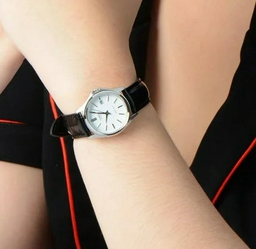 Кварцевые CASIO нержавеющая сталь
