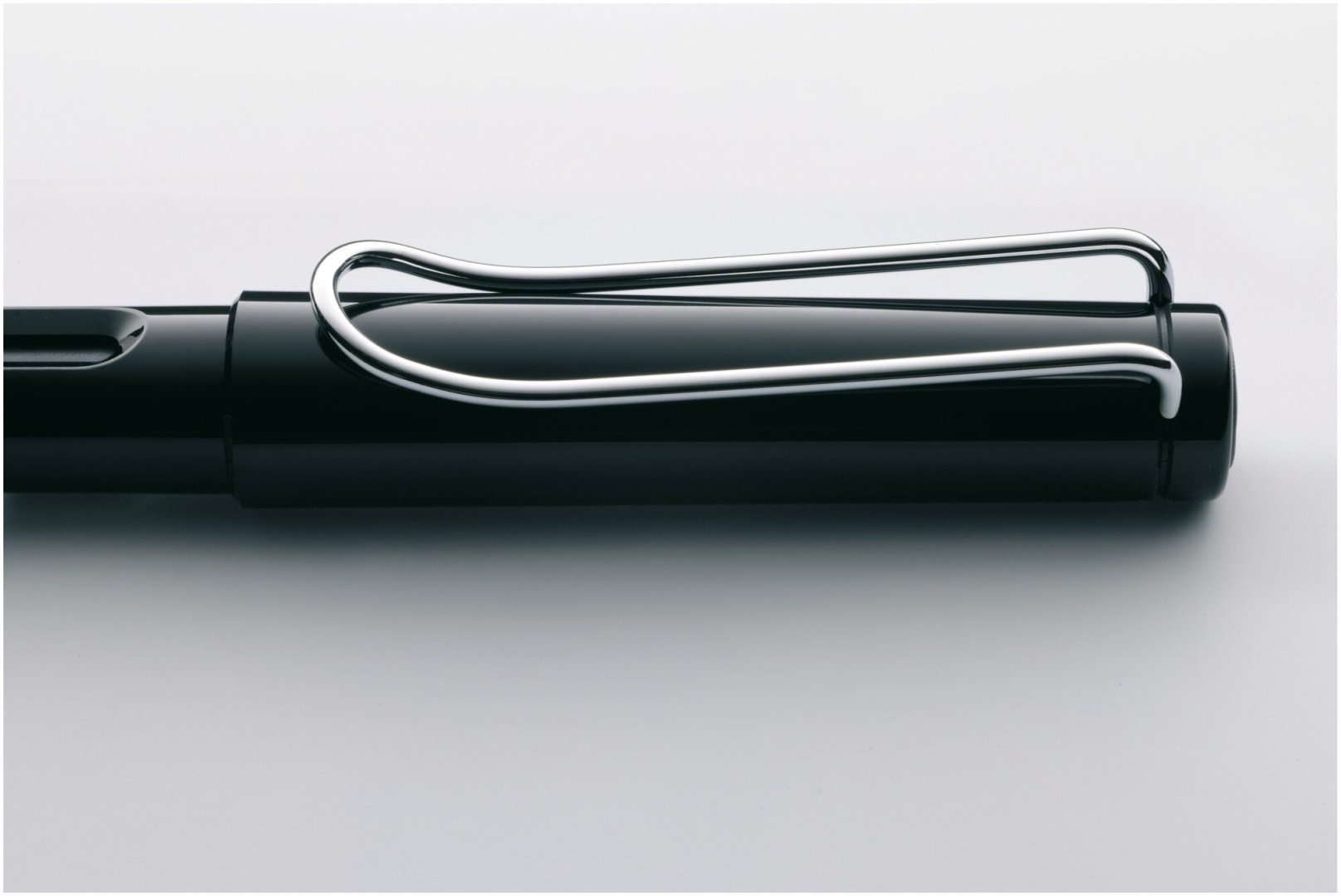 Ручка перьевая Lamy 4000232 1 шт, 0.6 мм, цвет чернил черный - ForteMarket Ручка перьевая Lamy 4000232 1 шт, 0.6 мм, цвет чернил черный купить,0