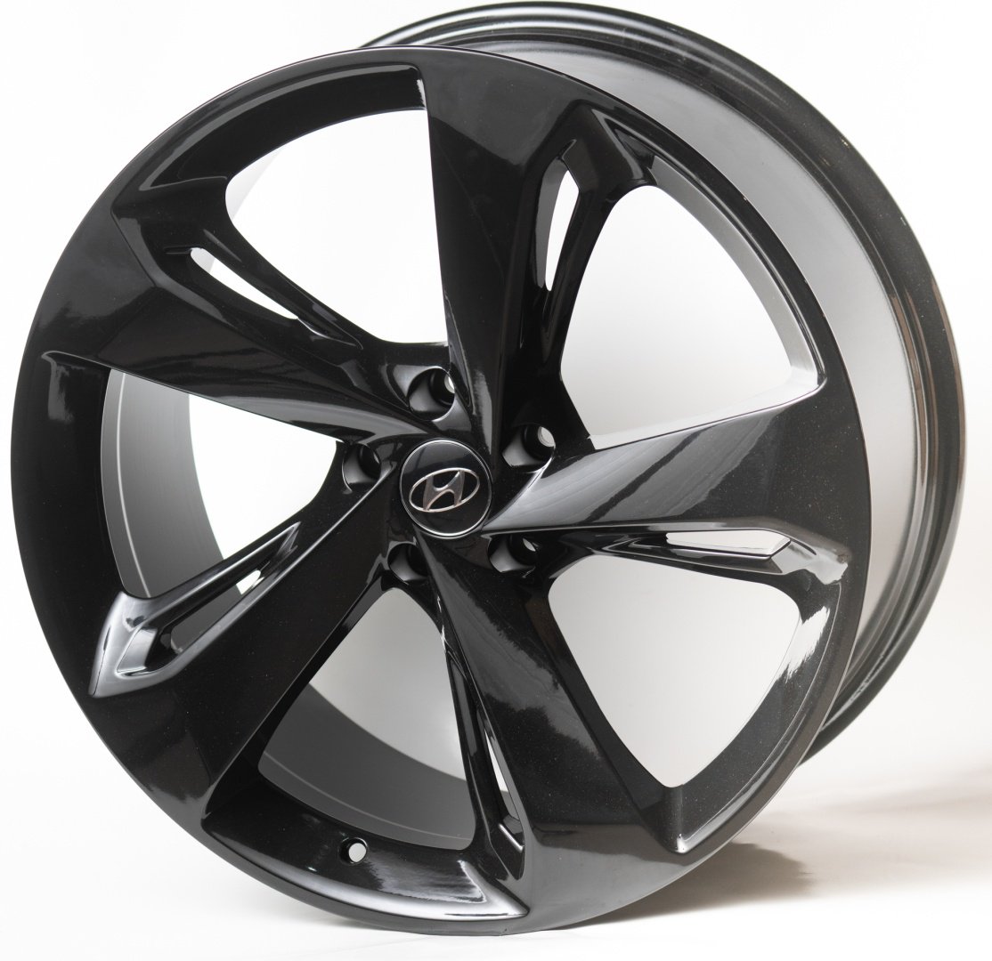 Kipardo 20007 9x20/5x114.3 D67.1 ET35 4 диска серебристый, черный