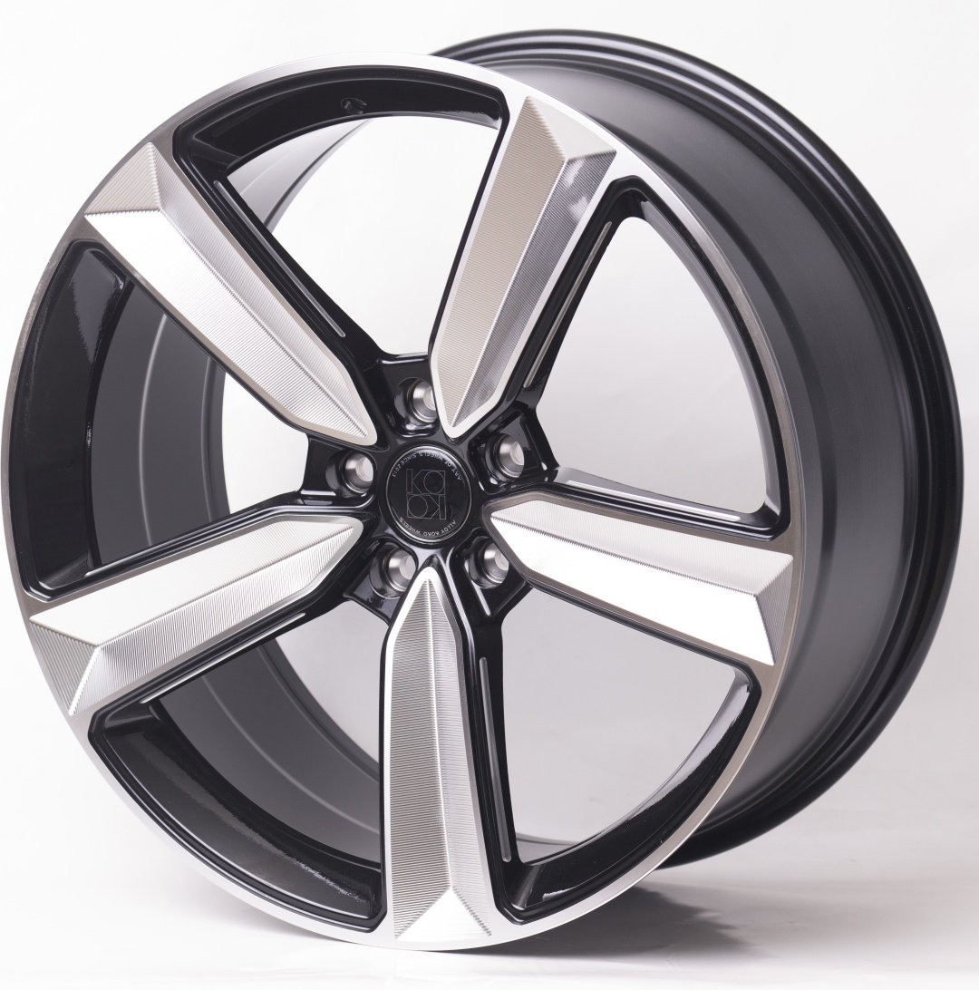 Replica SL534 9x20/5x114.3 D73.1 ET38 4 диска черный матовый, серебристый купить,NaN