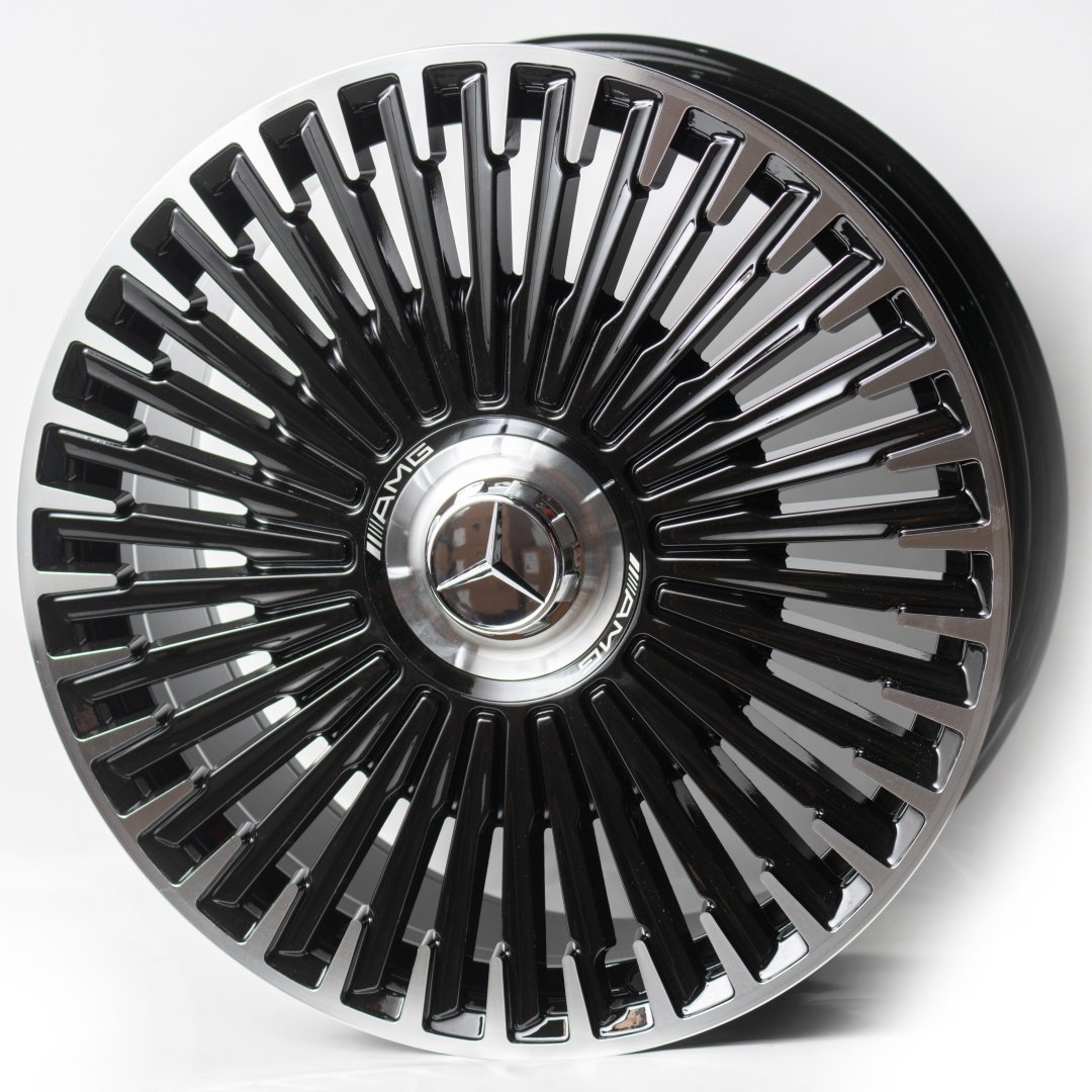 Kipardo KF2013 8.5x20/5x112 D66.6 ET35 4 диска черный, серебристый