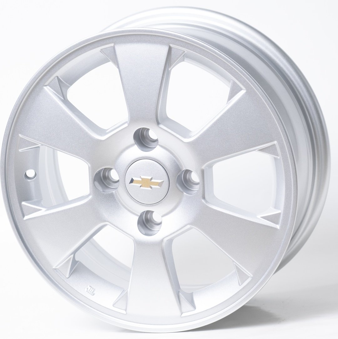 Kipardo 155187 6x15/4x114.3 D56.6 ET44 4 диска серебристый