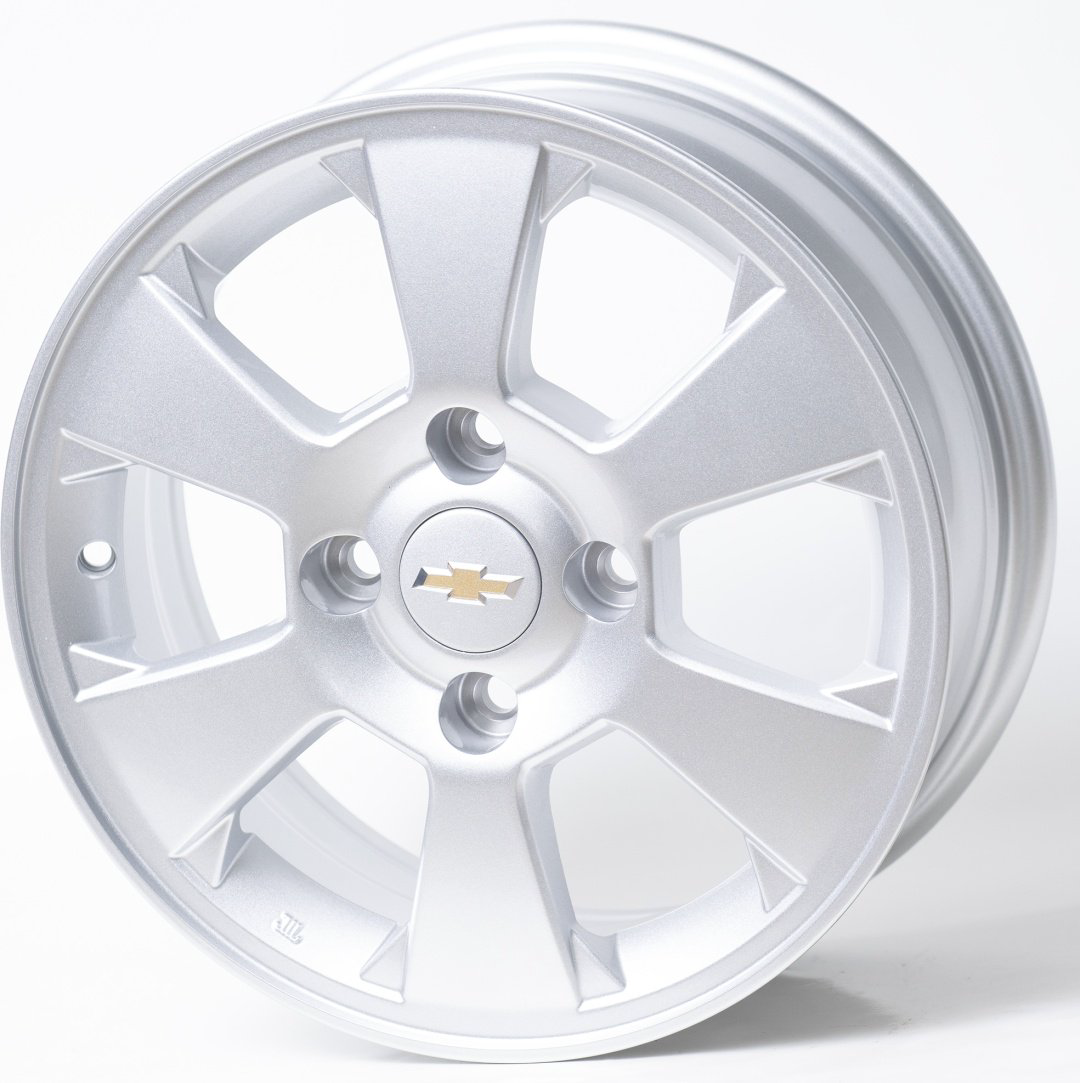 Kipardo 155187 6x15/4x114.3 D56.6 ET44 4 диска серебристый купить,280000