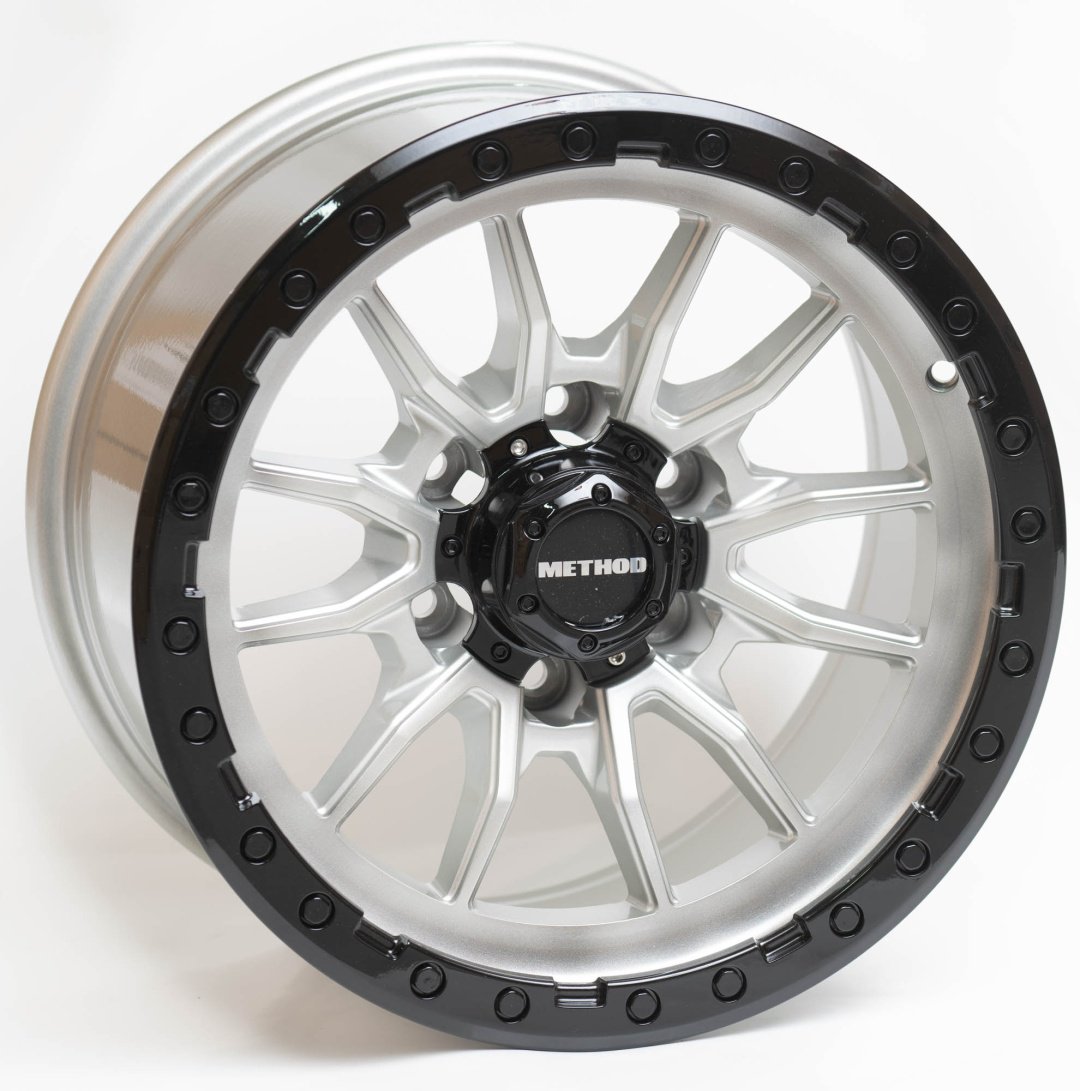 Kipardo K1016 9x17/6x139.7 D110.1 ET0 4 диска черный, серебристый