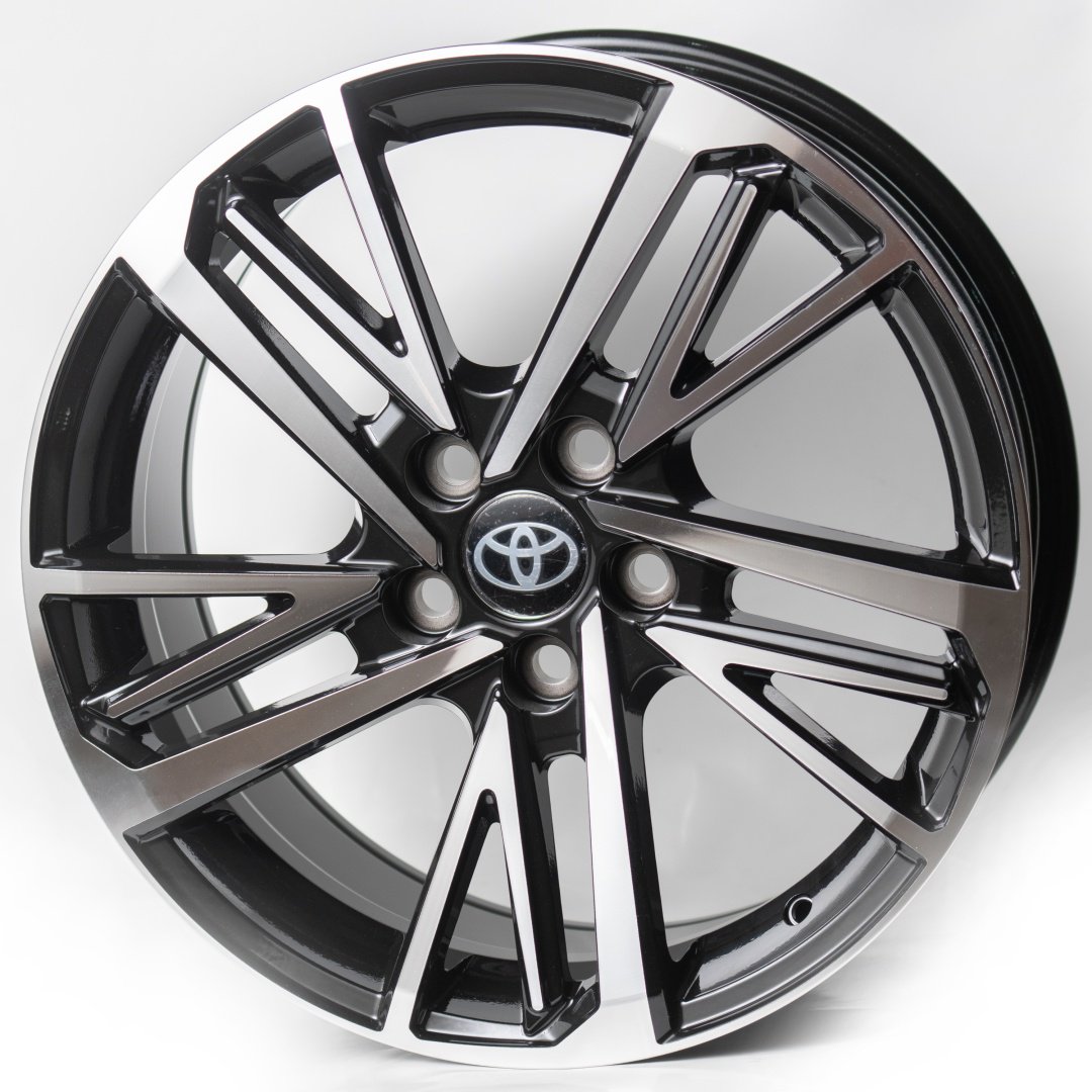 Kipardo H3136F 8x18/5x114.3 D60.1 ET50 4 диска серебристый