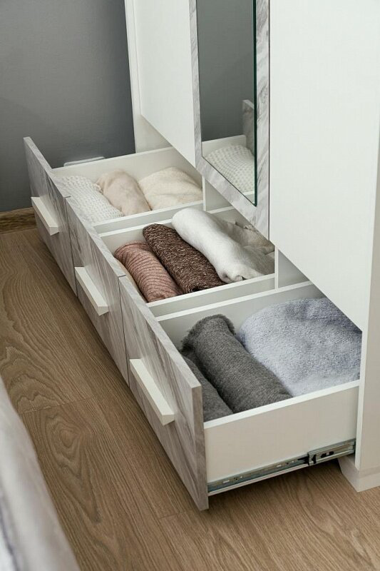 Шкаф распашной Глазов Айрис Н00100061 158x228х59см бело-серый купить,NaN