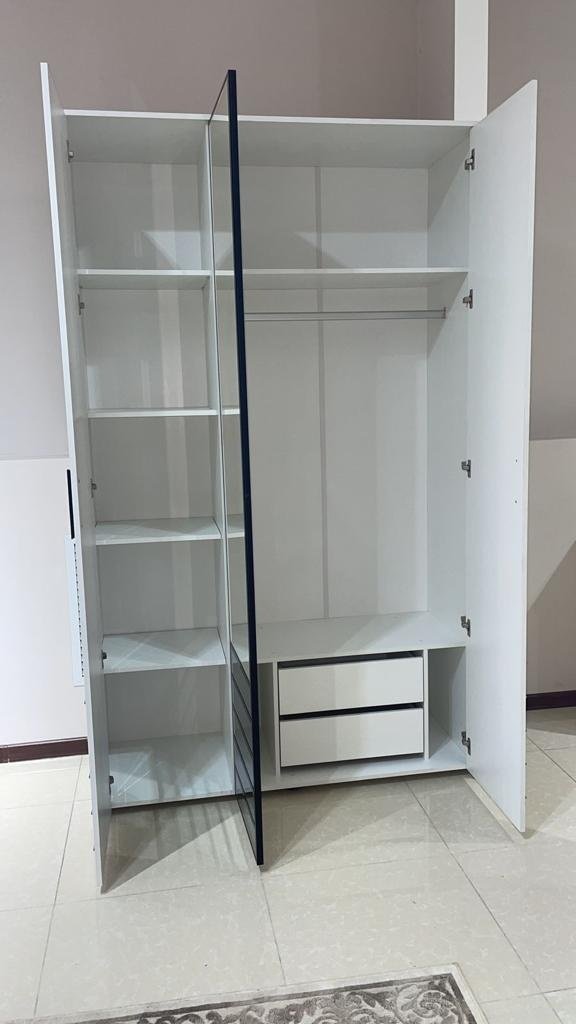 Распашной шкаф Grand Miks Катрин 2569889, 138x220х53 см, белый - ForteMarket Распашной шкаф Grand Miks Катрин 2569889, 138x220х53 см, белый купить,0