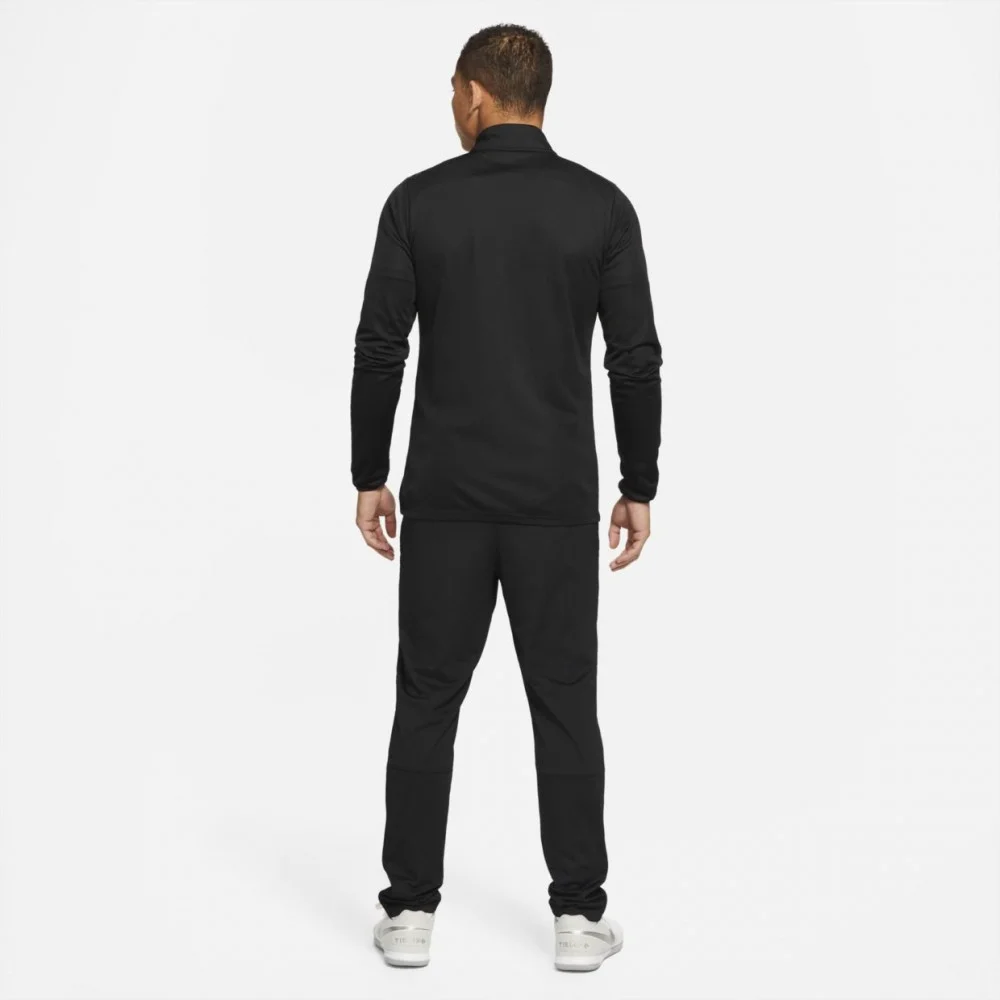 Спортивный костюм Nike CW6131-011 черный S - ForteMarket Спортивный костюм Nike CW6131-011 черный S купить,0