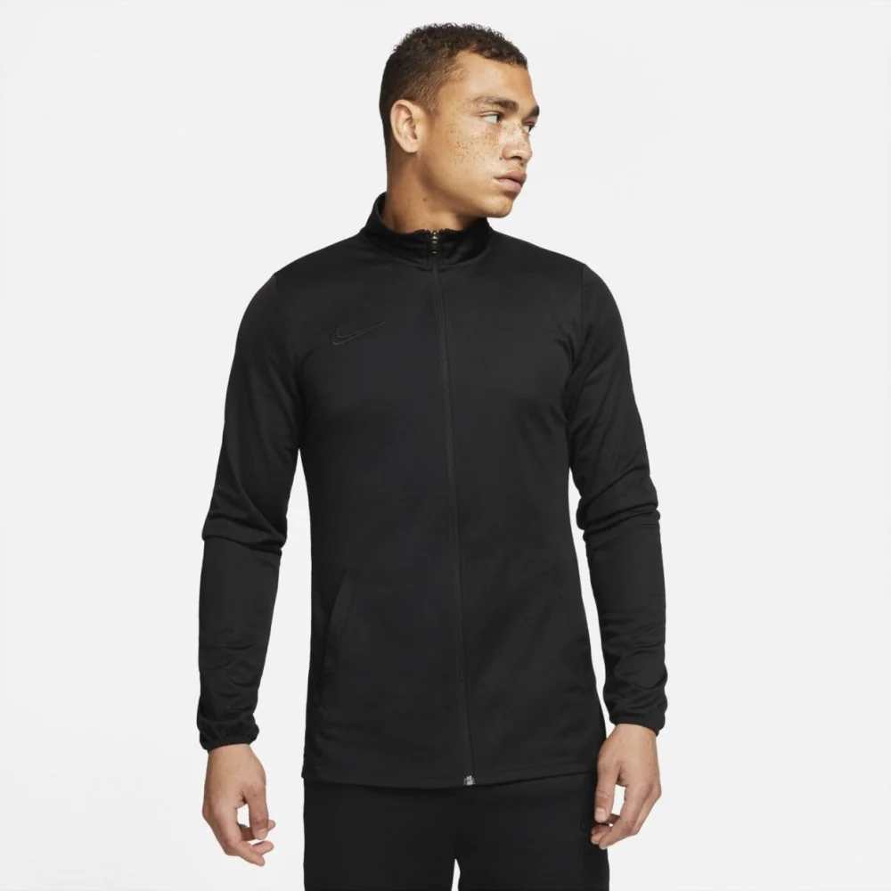 Спортивный костюм Nike CW6131-011 черный S - ForteMarket Спортивный костюм Nike CW6131-011 черный S купить,0