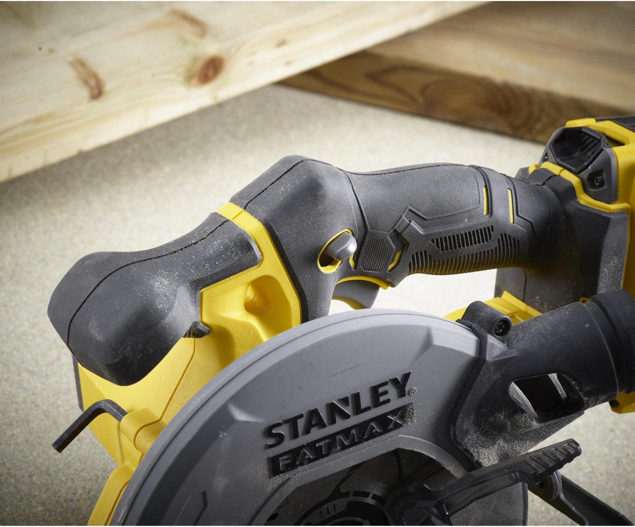 Дисковая пила STANLEY SFMCS500B-XJ, аккумуляторная купить,0