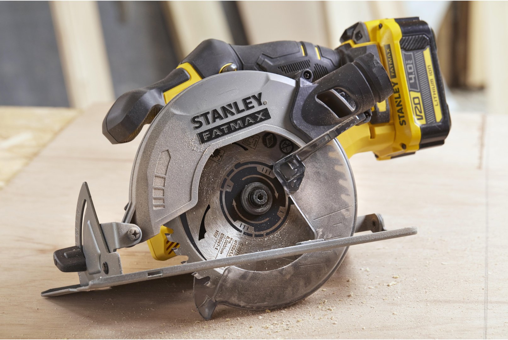 Дисковая пила STANLEY SFMCS500B-XJ, аккумуляторная купить,0