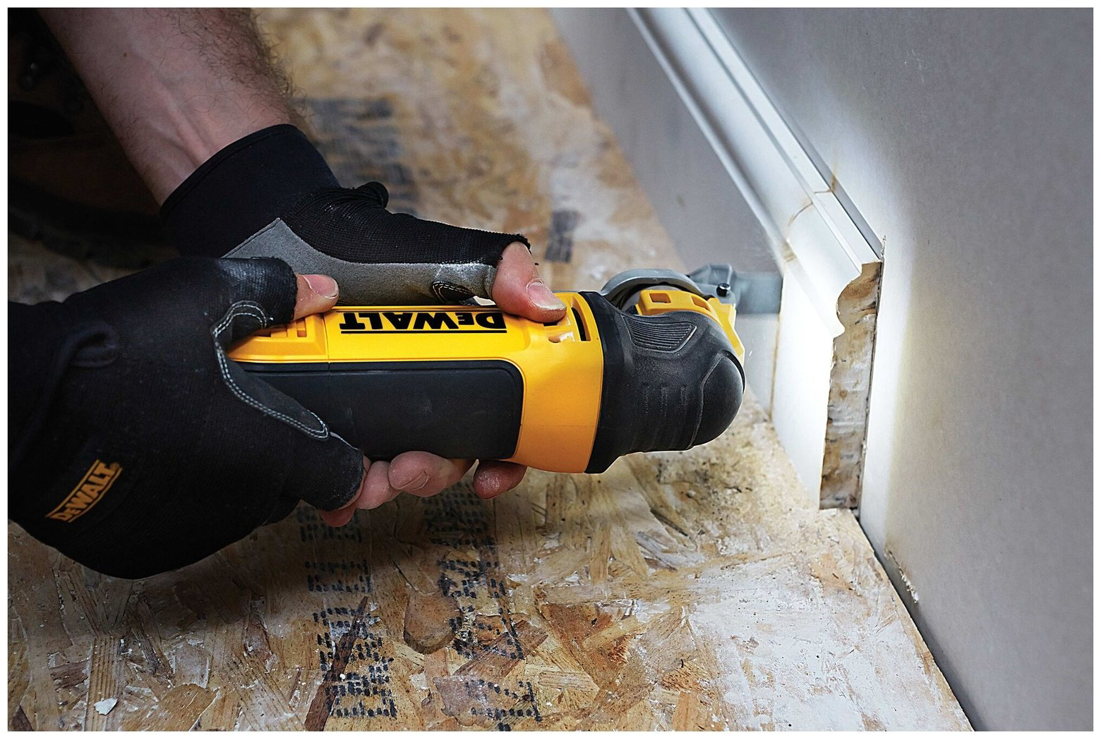 Шлифмашина многофункциональная DeWALT DWE315KT купить,137770