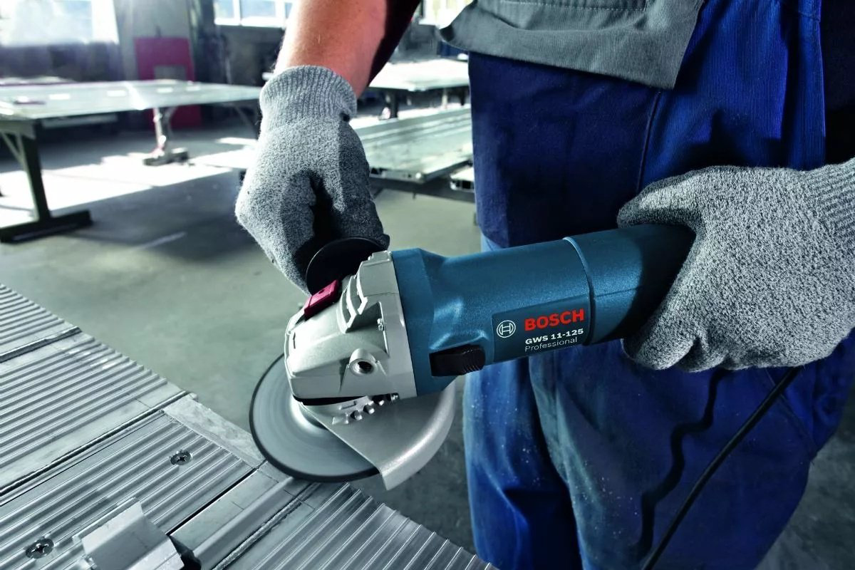 Шлифмашина угловая Bosch GWS 11-125 купить,NaN