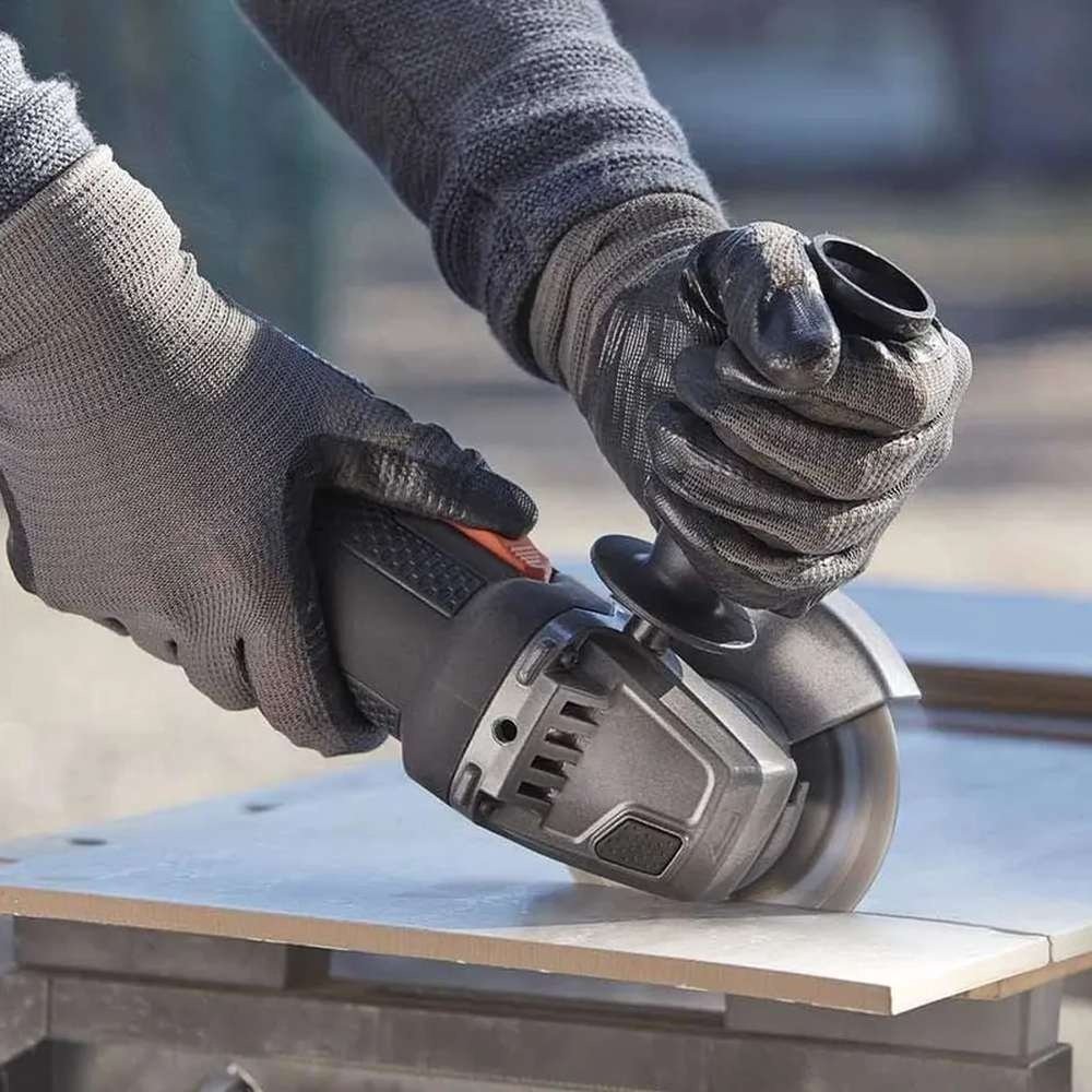Шлифмашина угловая Black & Decker BEG120-QS - ForteMarket Шлифмашина угловая Black & Decker BEG120-QS купить,0