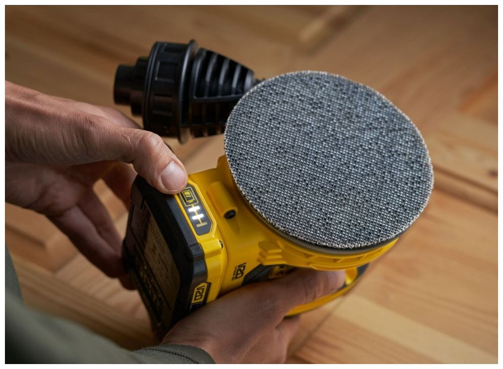 Шлифмашина эксцентриковая STANLEY SFMCW220B купить,45315