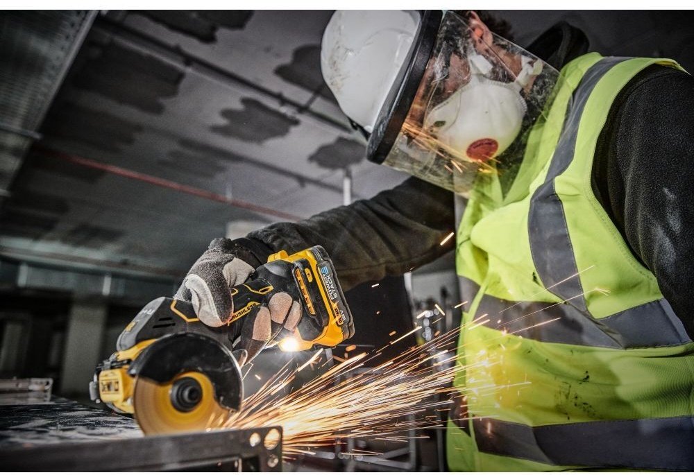 Дисковая пила DeWALT DCS438N-XJ, аккумуляторная купить,0