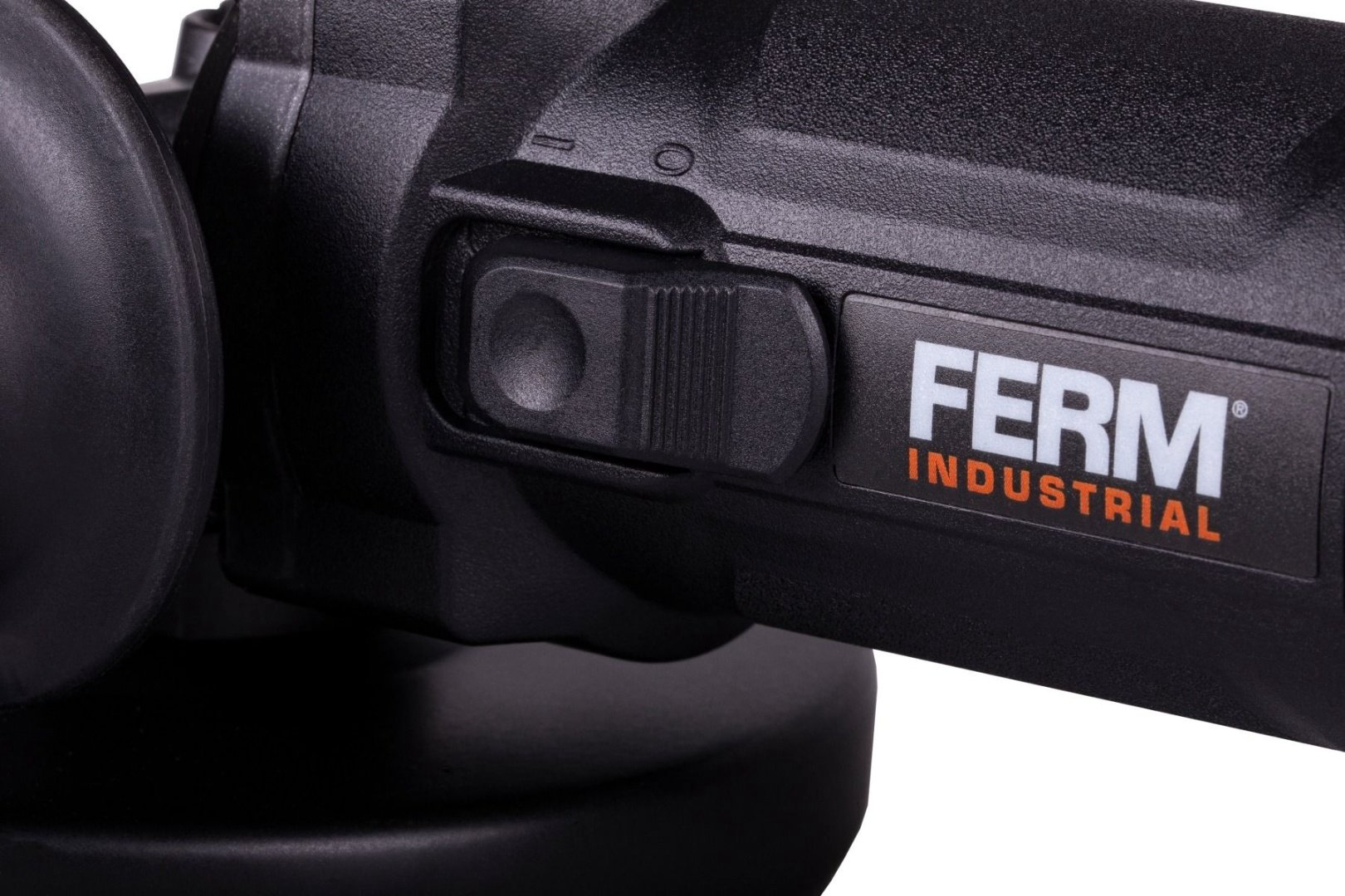 Шлифмашина угловая Ferm AGM1115P купить,NaN