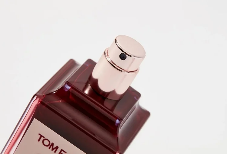Парфюмерная вода Tom Ford Cherry Smoke 50мл - ForteMarket Парфюмерная вода Tom Ford Cherry Smoke 50мл купить,0