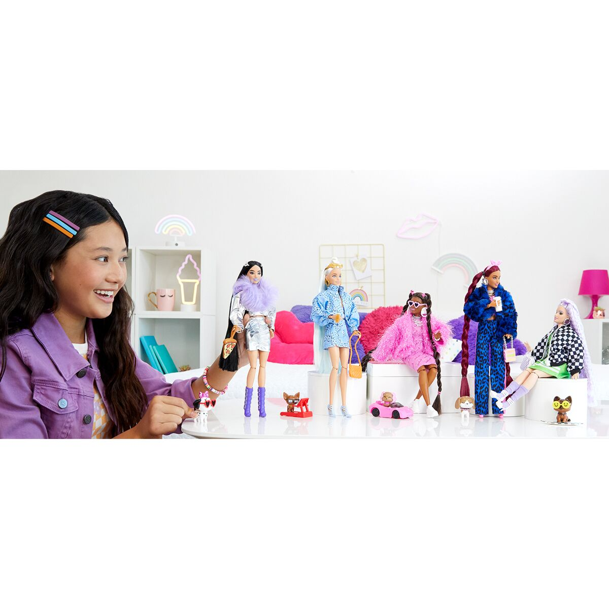 Кукла Barbie Блондинка в мини HHN08 купить,NaN