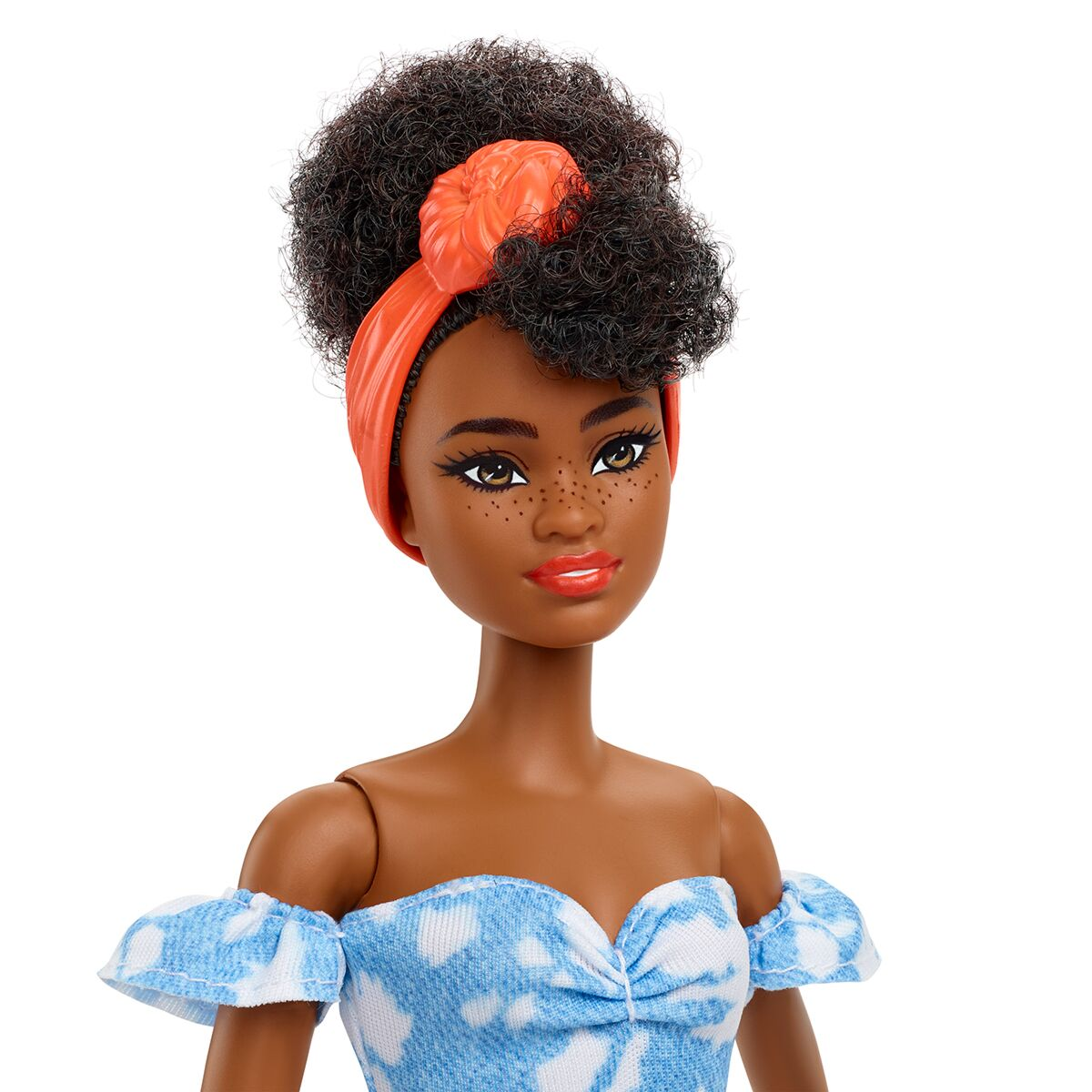 Кукла Barbie Игра с модой в бело - голубом платье HBV17 купить,NaN