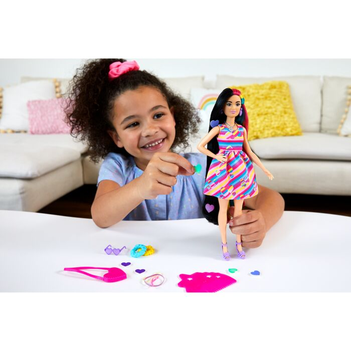 Кукла Barbie с Набором Аксессуаров для Волос Totally Hair Брюнетка HCM90 купить,NaN