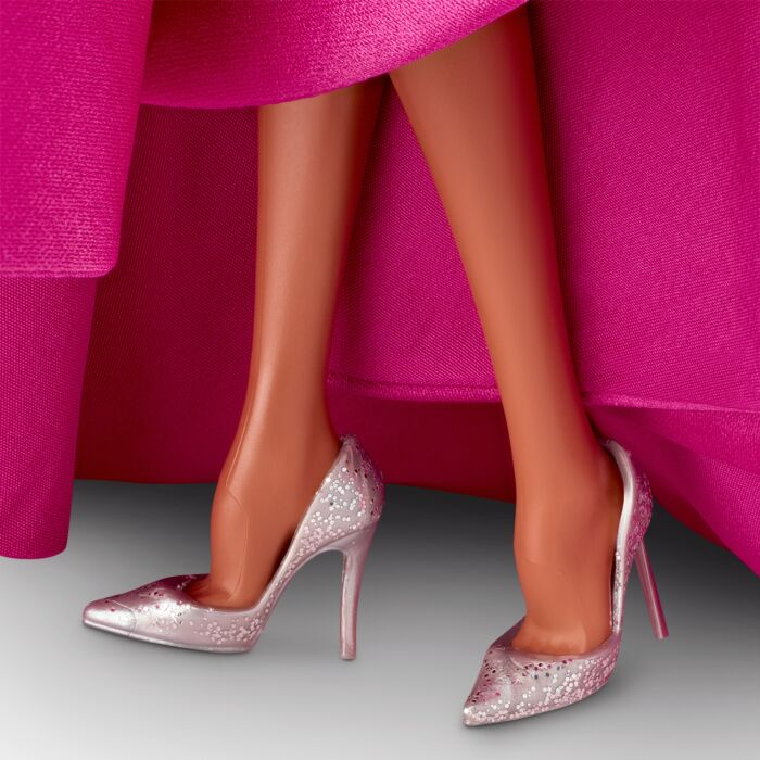 Кукла Barbie Signature Коллекционная Pink Collection GXL130 купить,NaN
