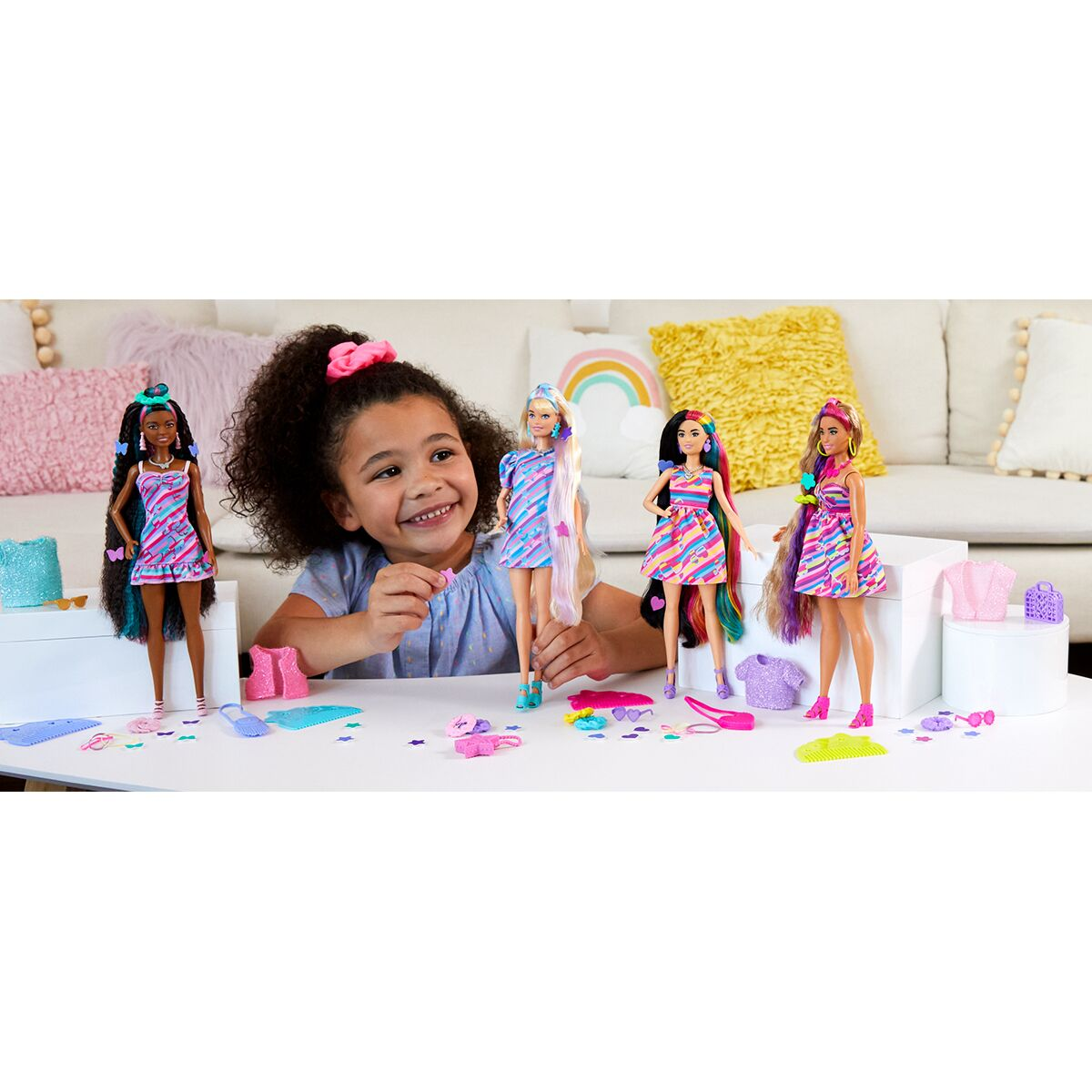 Кукла Barbie с Набором Аксессуаров для Волос HCM91 купить,NaN