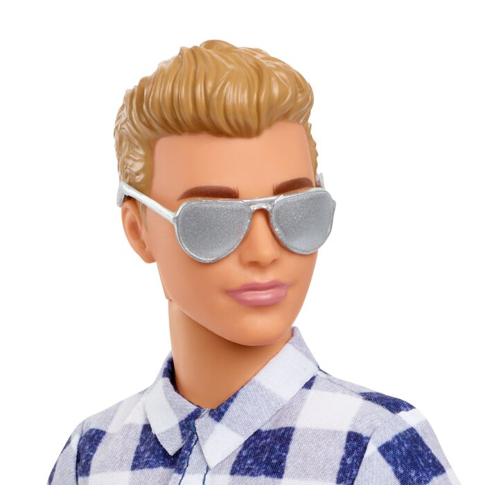 Кукла Ken Barbie Кемпинг HHR66 купить,NaN