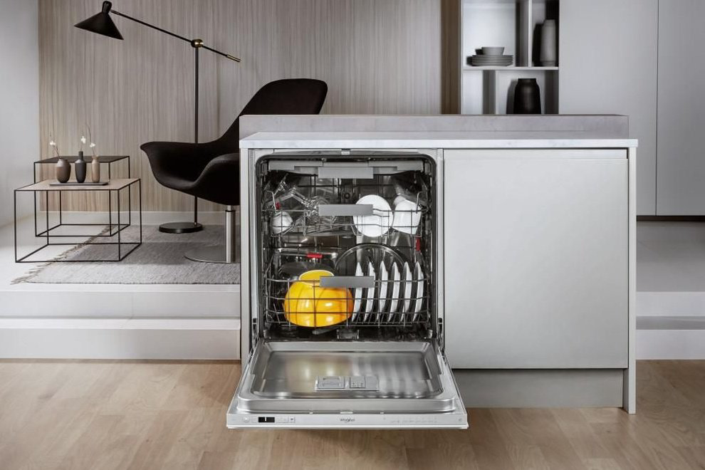 Посудомоечная машина Liebherr WHIRLPOOL WIC 3C26 F белый купить,NaN