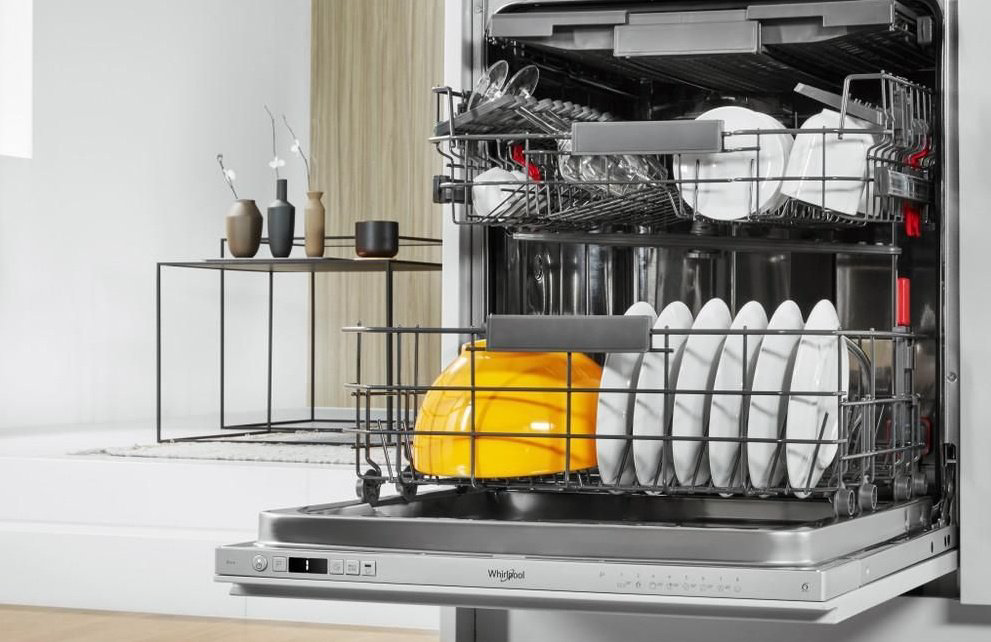 Посудомоечная машина Liebherr WHIRLPOOL WIC 3C26 F белый купить,NaN
