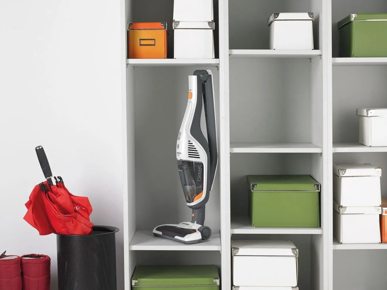 Пылесос Gorenje SVC144FBK черный купить,NaN
