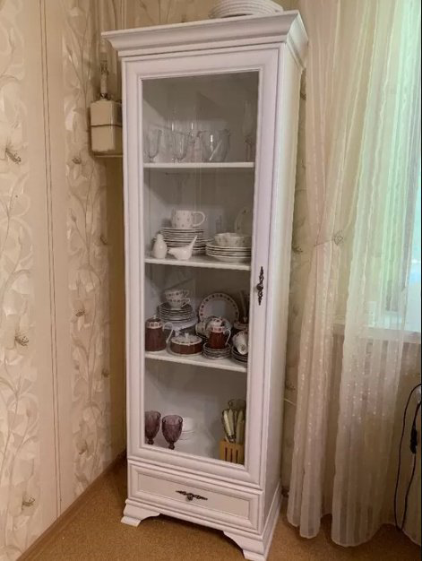Шкаф-витрина Dominika Кентуки REG1W1S 210х69.5х44см купить,NaN