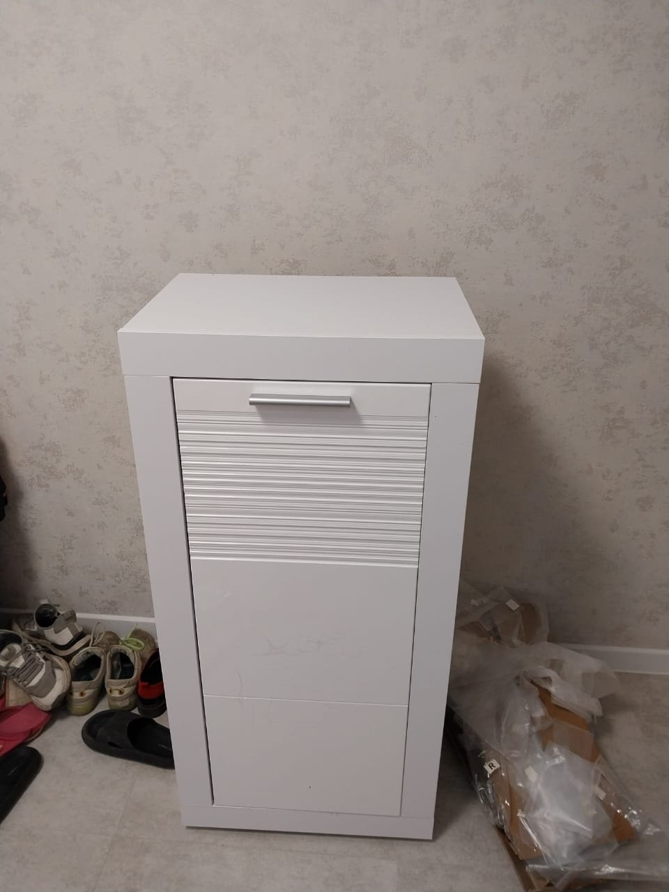 Тумба для обуви Dominika Флеймс REG1D/11/5 52x37x110см белый купить,NaN