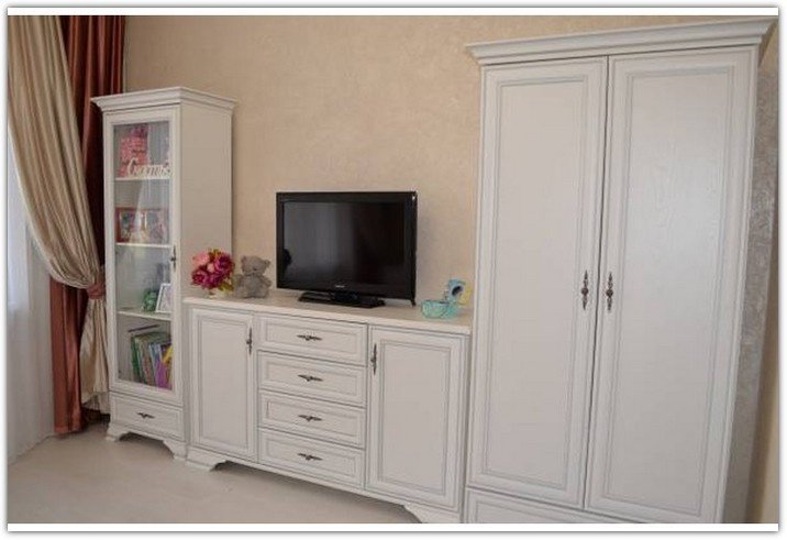 Комплект для гостиной Гербор KOM2D4S белый - ForteMarket Комплект для гостиной Гербор KOM2D4S белый купить,0