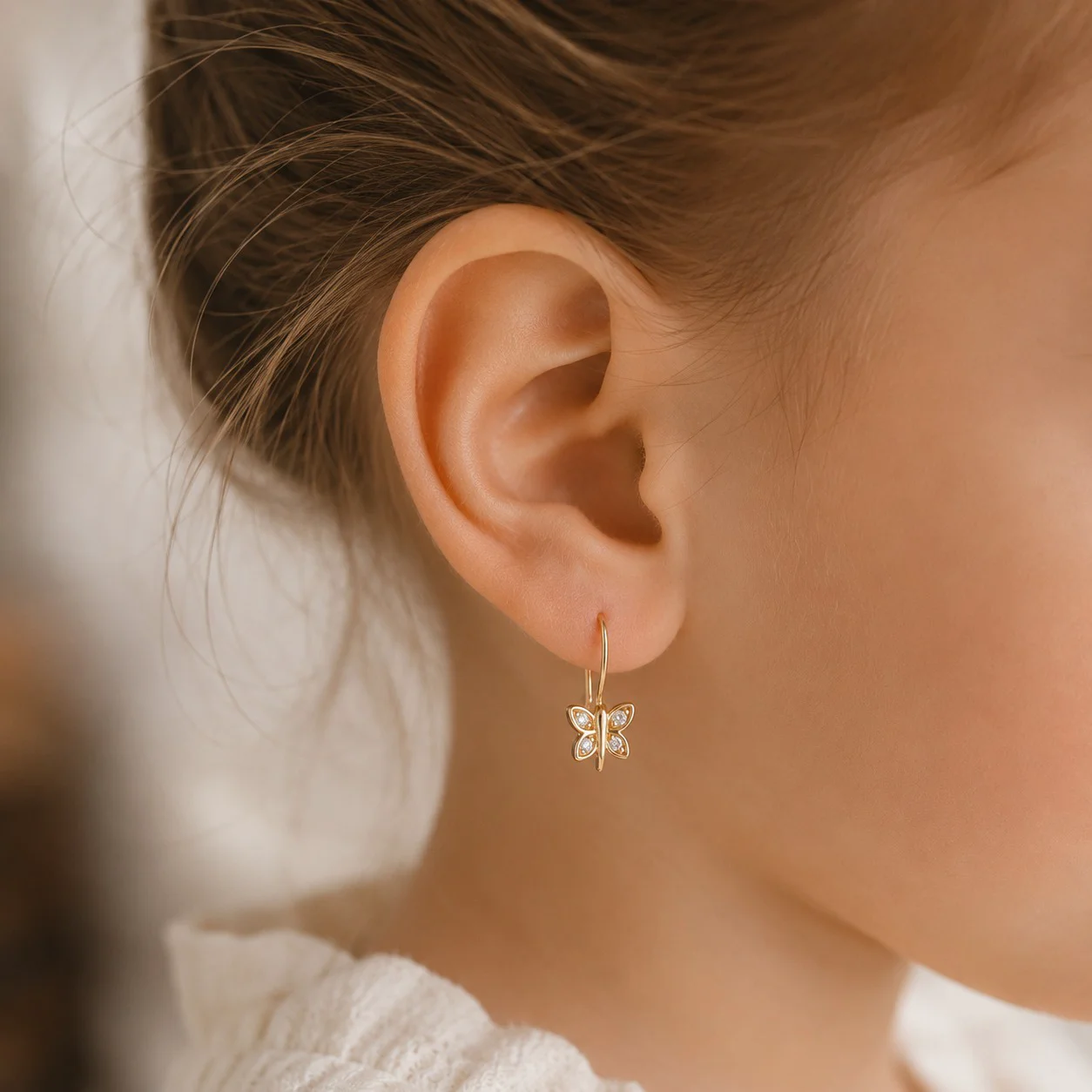 Серьги детские Zere ZR260526 бабочки красное золото 1.20гр купить,101000
