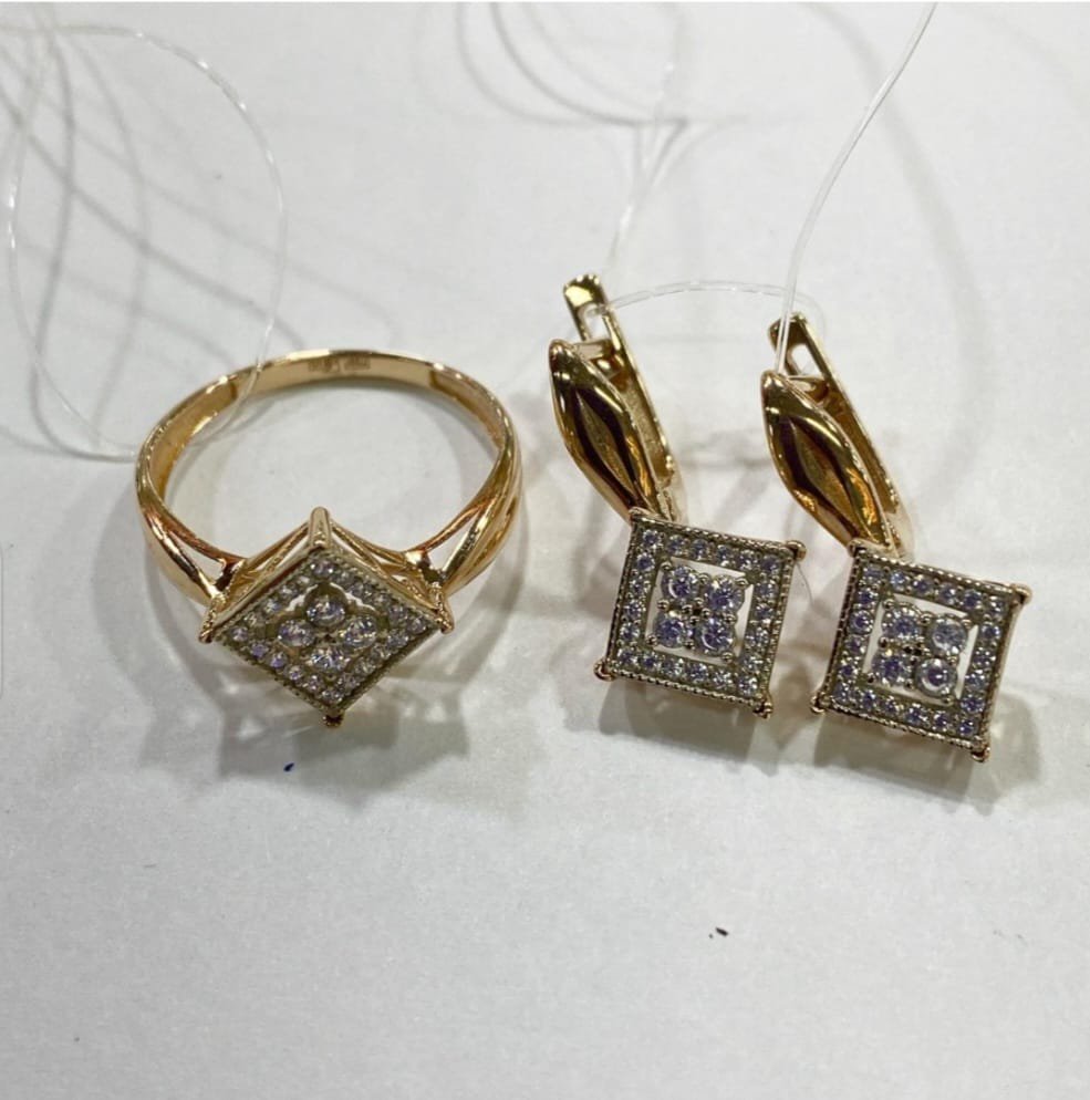 Комплект Kausar Gold К174 18р 5,62гр.