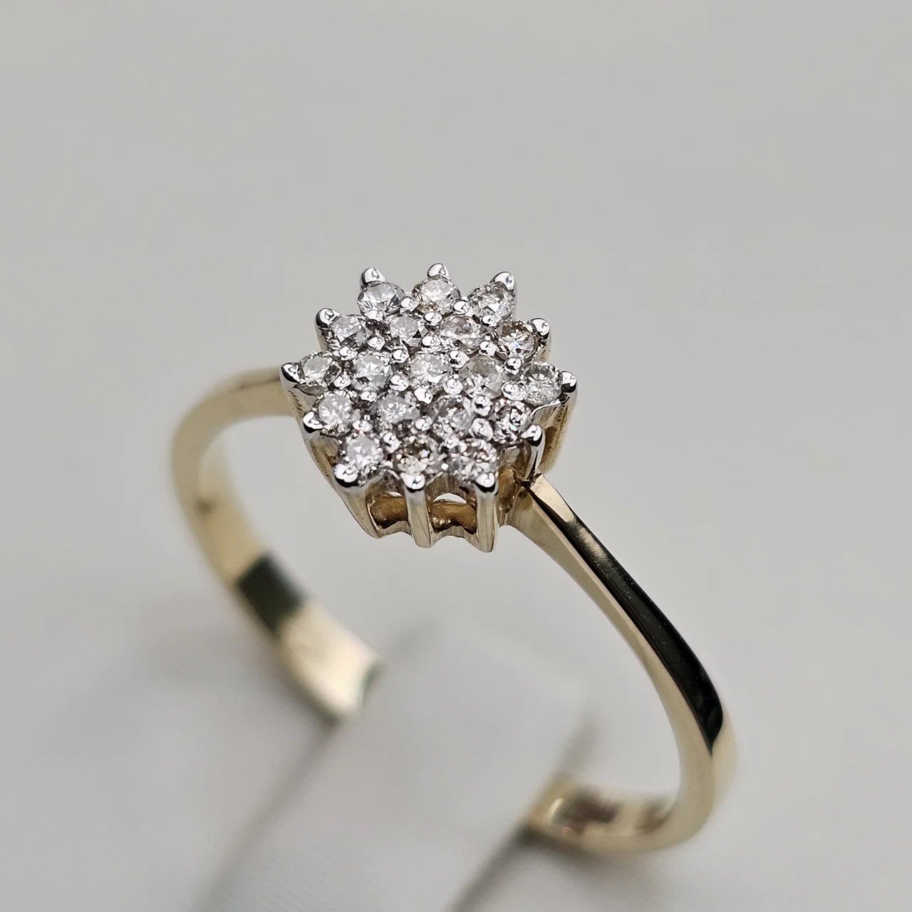 Кольцо Deimantas  111157226 18,5р 2,35гр 0,23ct. купить,NaN