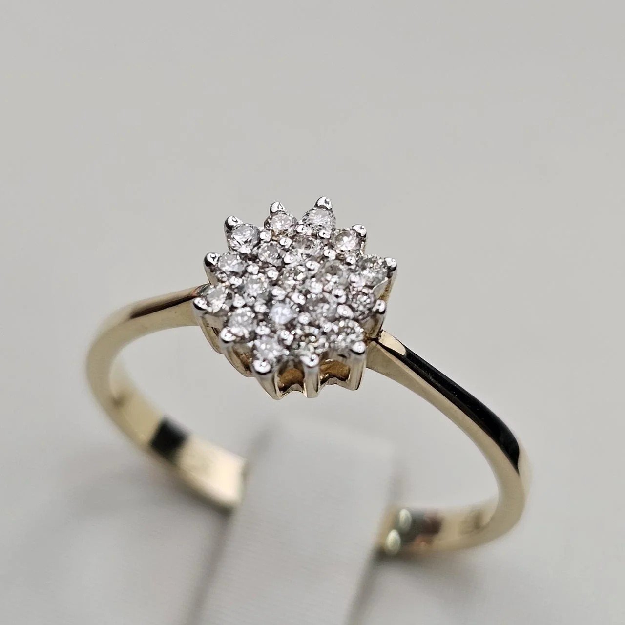 Кольцо Deimantas  111157226 18,5р 2,35гр 0,23ct. купить,NaN