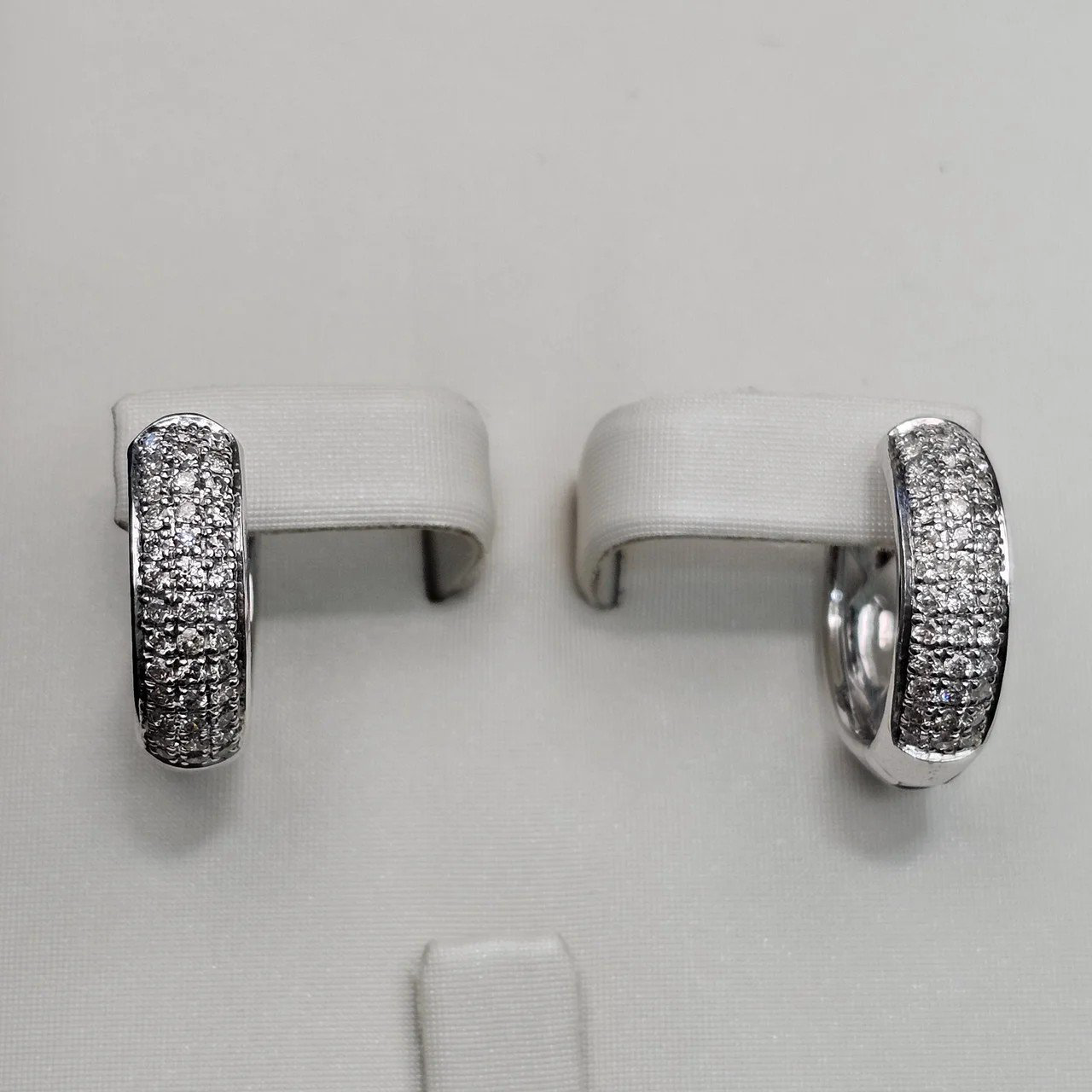 Серьги Deimantas 111152623 4,8гр 0,56ct. купить,NaN