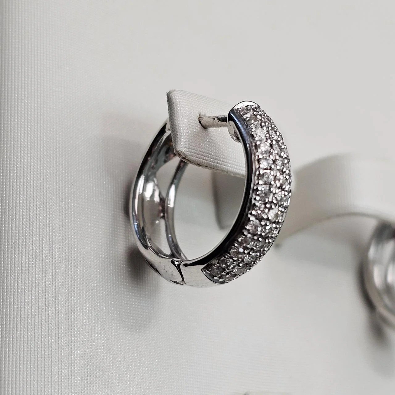 Серьги Deimantas 111152623 4,8гр 0,56ct. купить,NaN