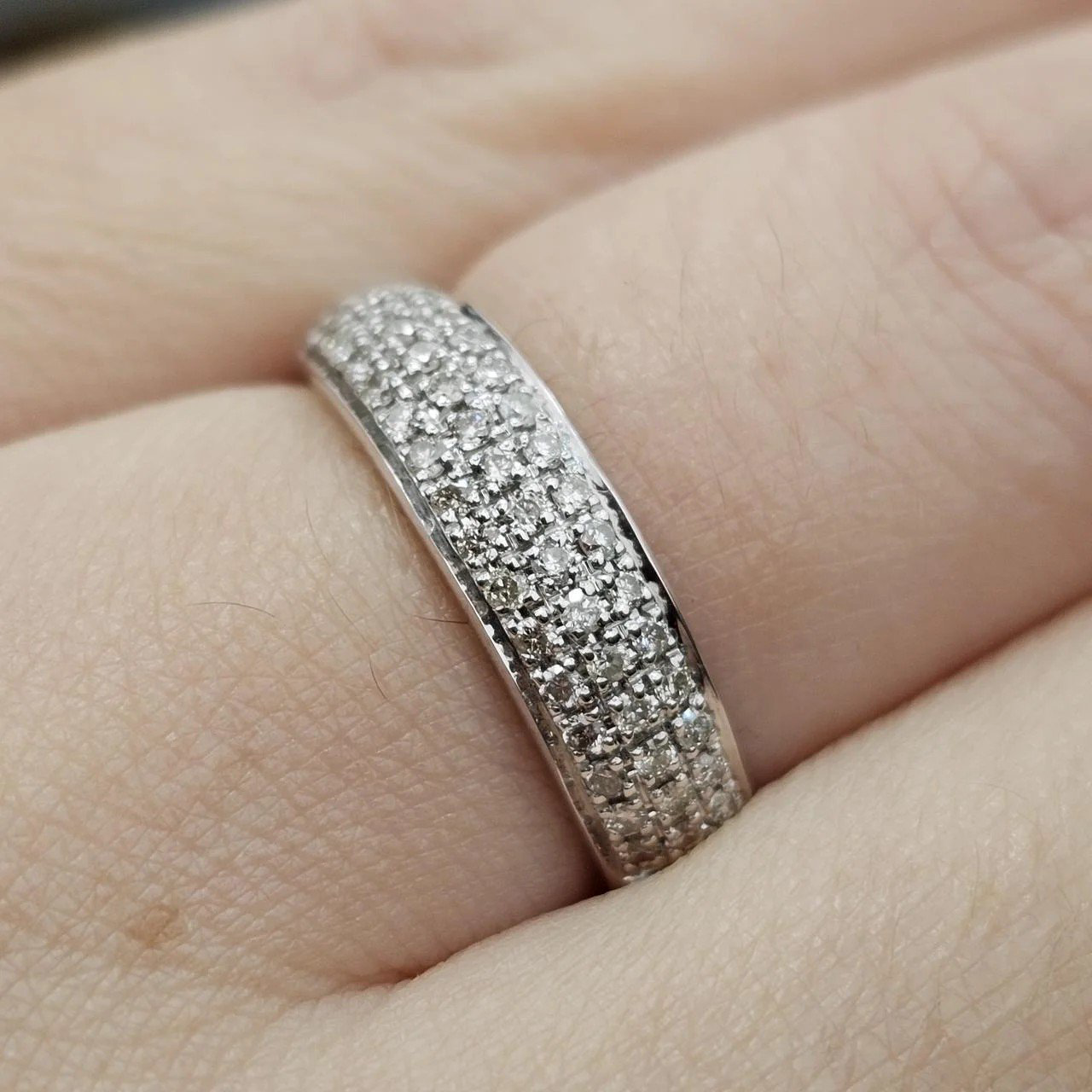 Кольцо Deimantas  111157240 17р 2,47гр 0,38ct. купить,NaN