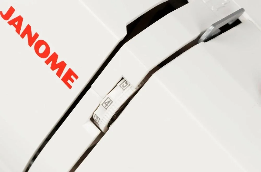 Швейная машина JANOME 311PG - ForteMarket Швейная машина JANOME 311PG купить,0