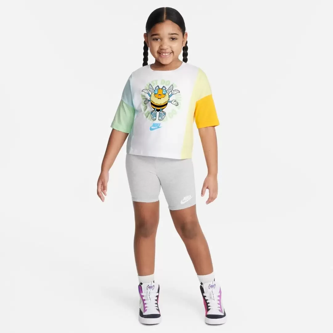 Комплект для девочки Nike 36L988-GAK серый 110-116 см 6 л купить,NaN