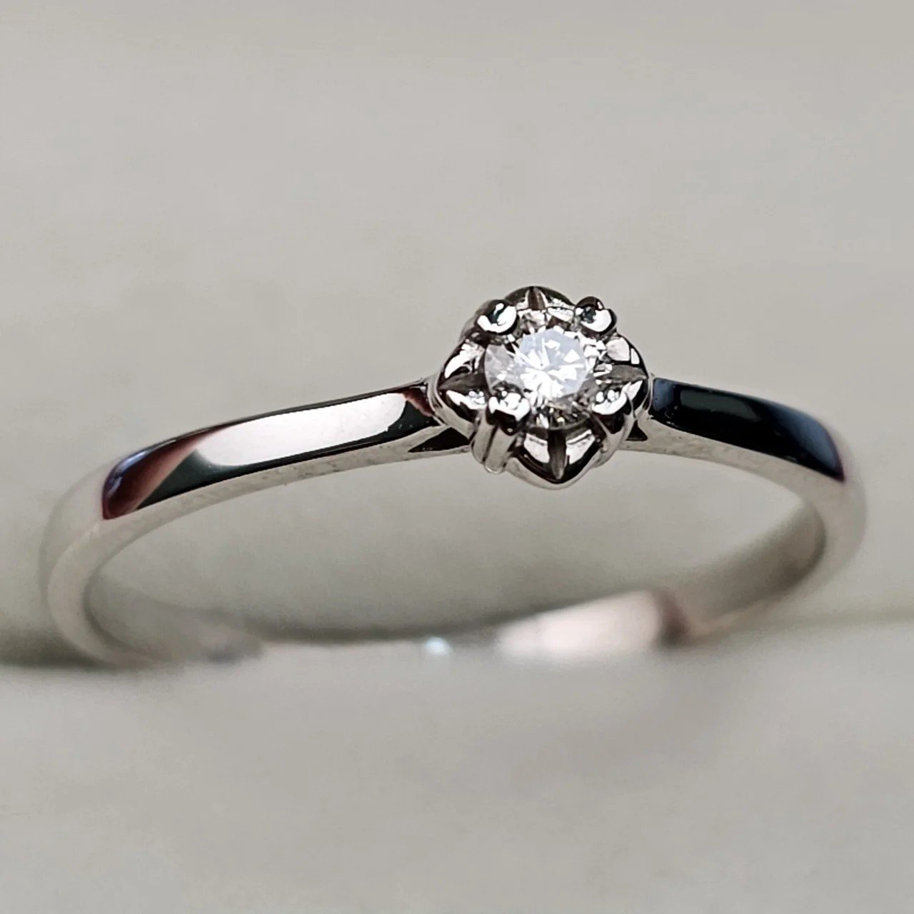 Кольцо Deimantas 110380824 17,5р 1,49гр 0,08ct. купить,NaN
