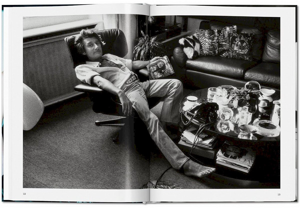 Книга Helmut Newton & Alice Springs.&nbsp;Us and Them купить,NaN