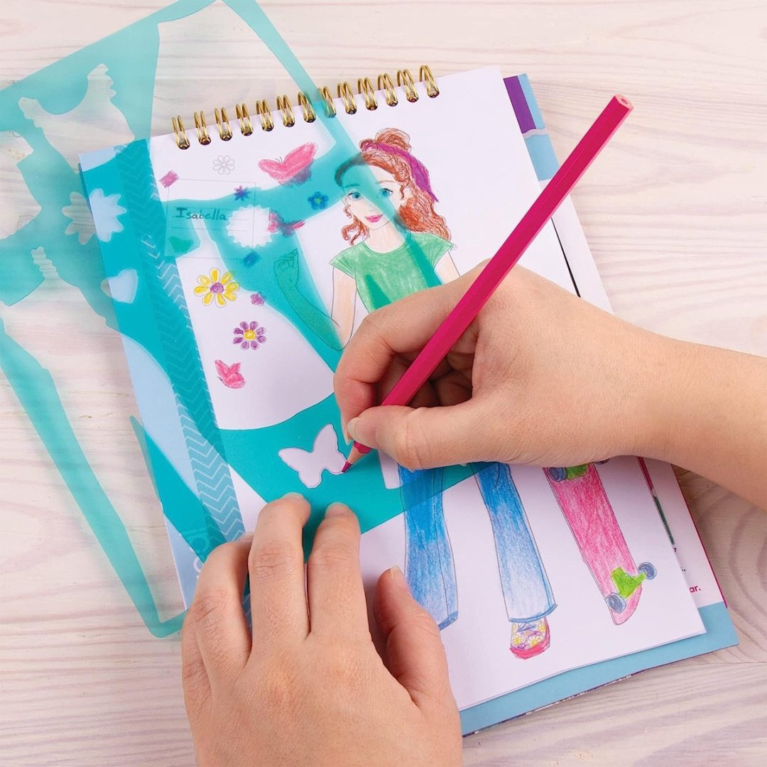 Скетчбук Make It Real Одежда, A5, 21 л, без линовки купить,NaN