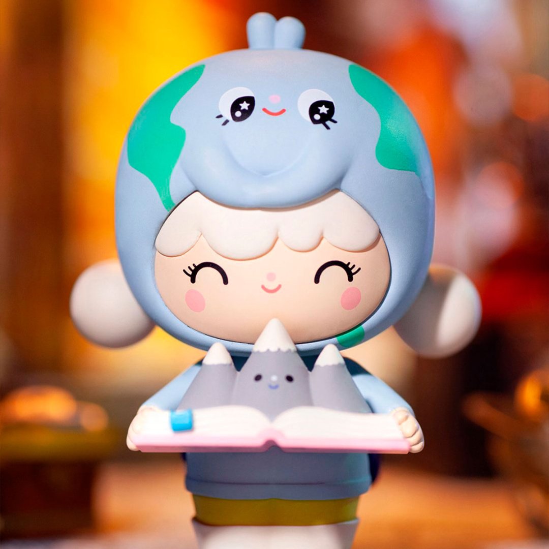 Фигурка POP MART Momiji. Book Shop 6.5 см 1 шт купить,NaN