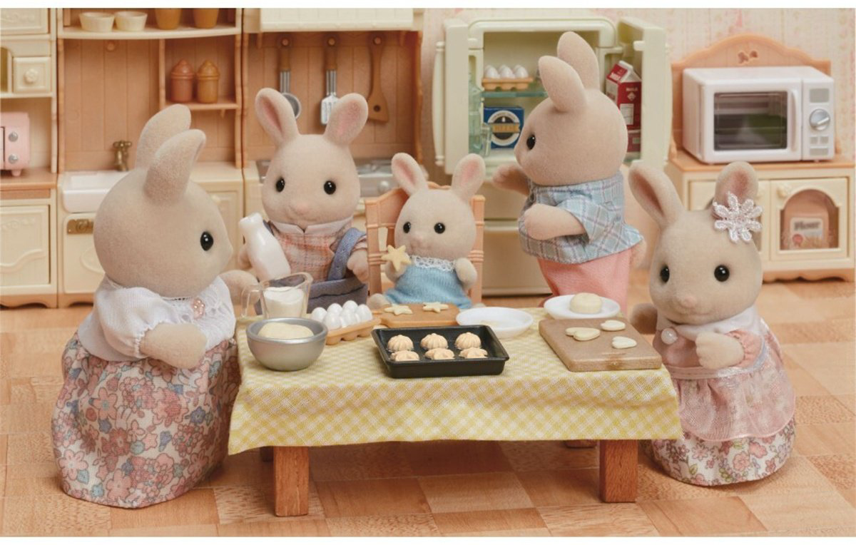 Фигурка Sylvanian Families Семья Молочных кроликов 7 см 4 шт купить,NaN